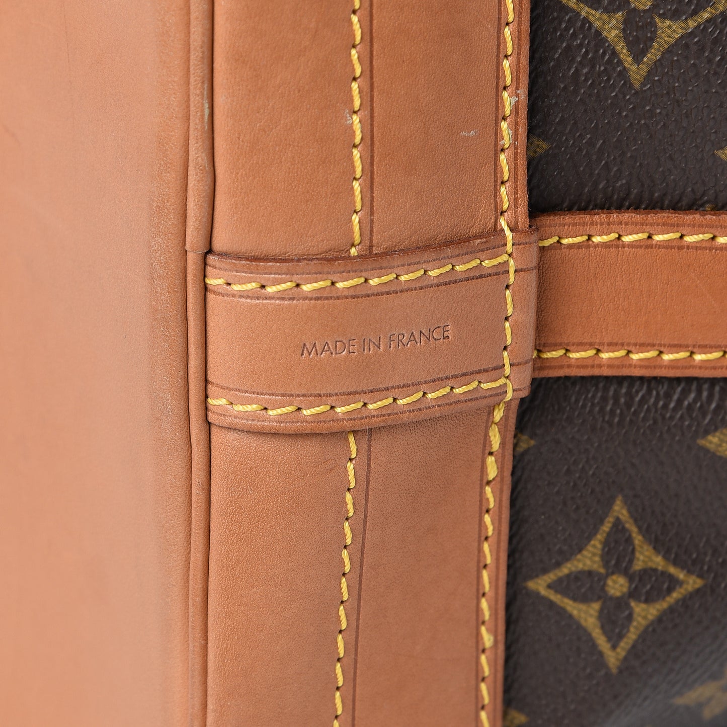 Monogram Noe