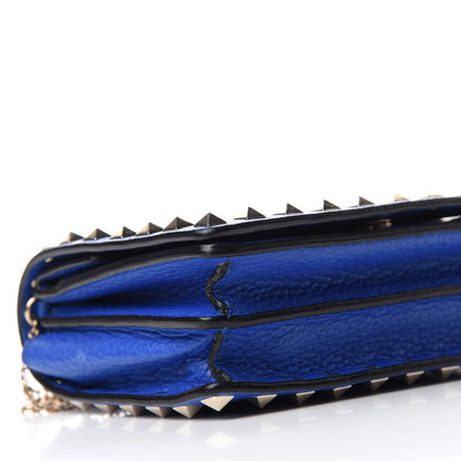 Valentino Garavani Grained Calfskin Rockstud Wallet on Chain Acid Blue 6 of 13