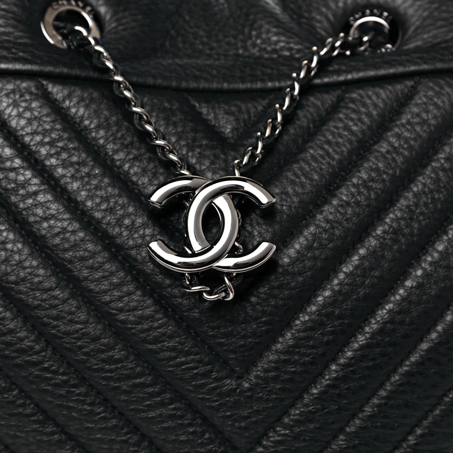 Deerskin Chevron Large CC Chain Bucket Drawstring Bag Black