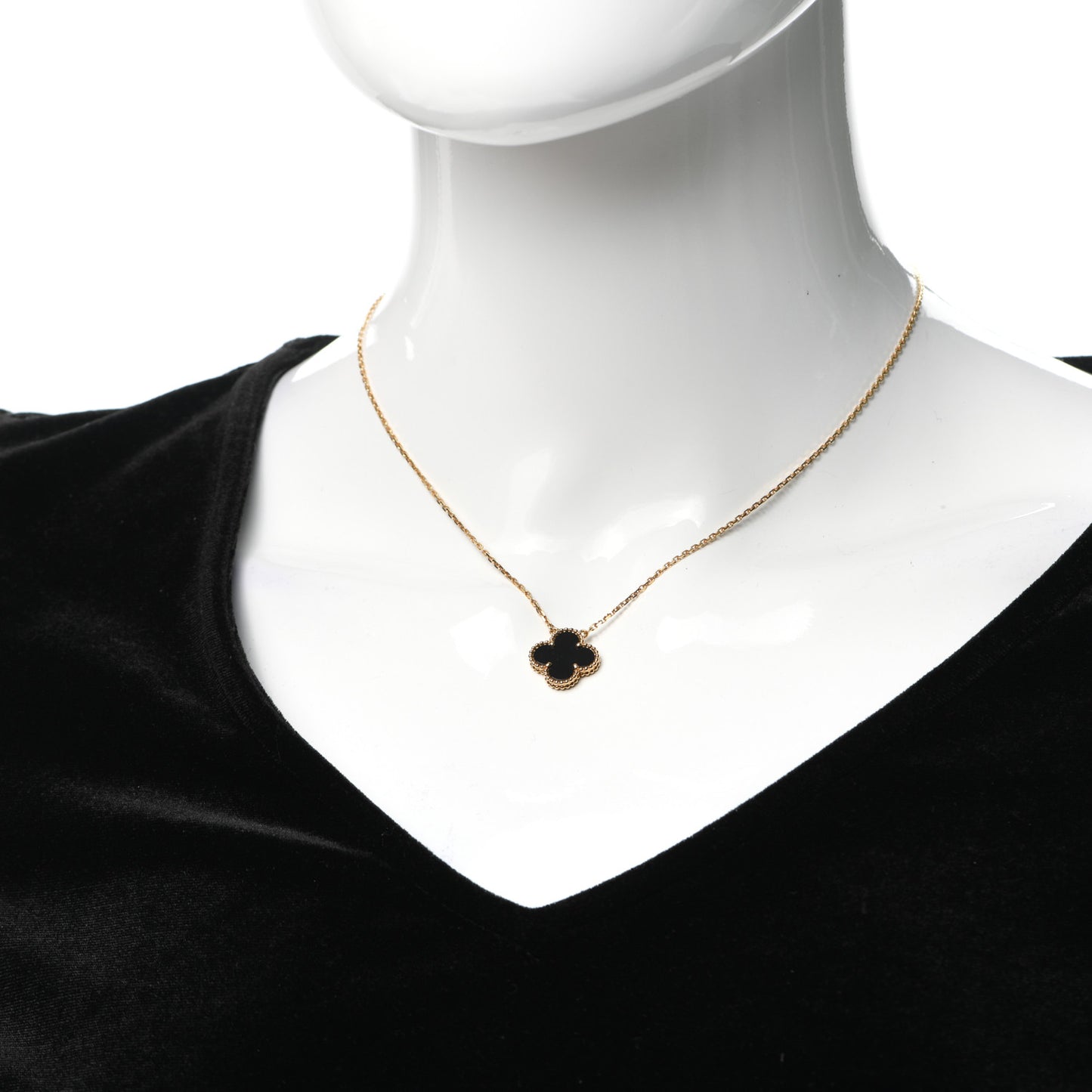 18K Yellow Gold Black Onyx Vintage Alhambra Pendant Necklace