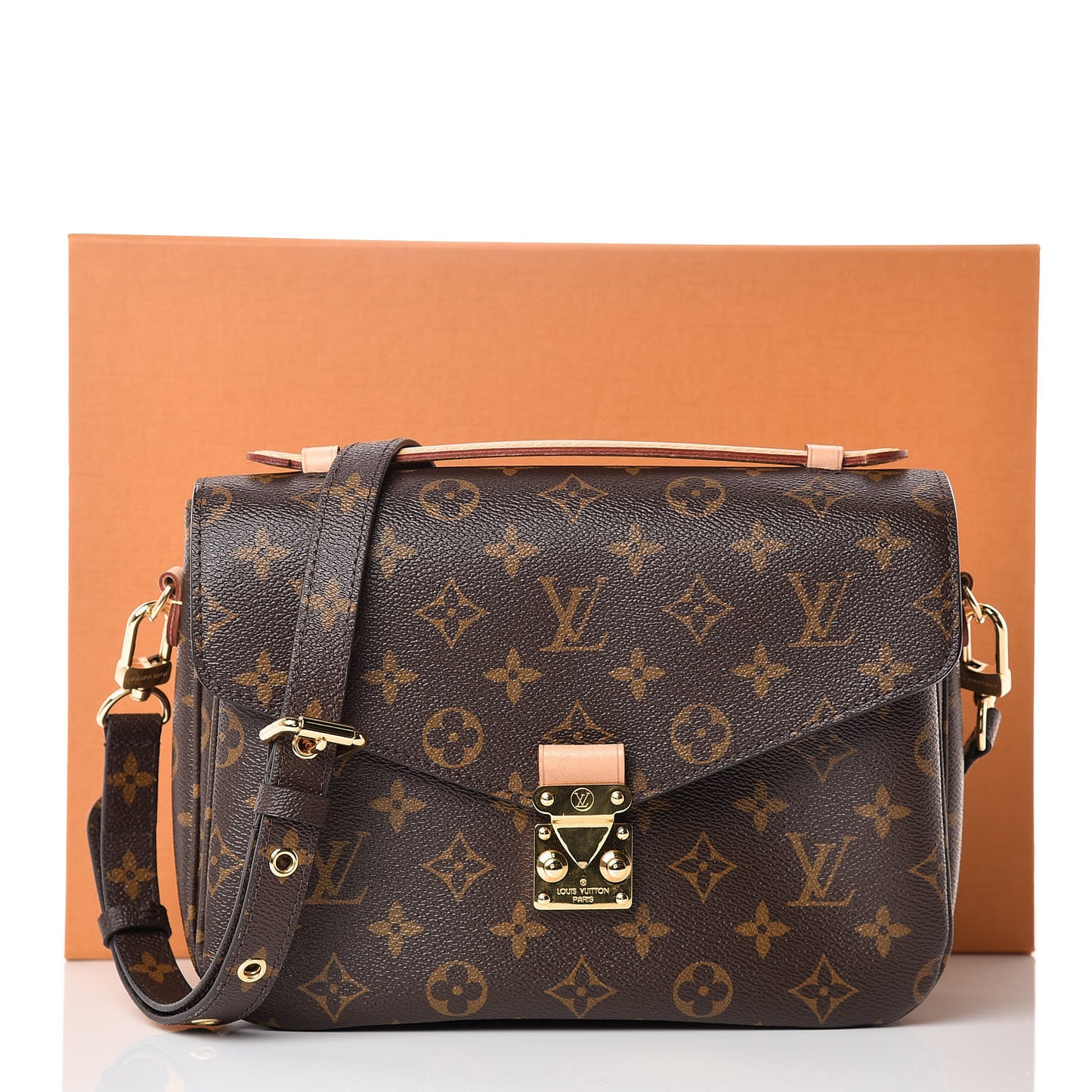 Monogram Pochette Metis