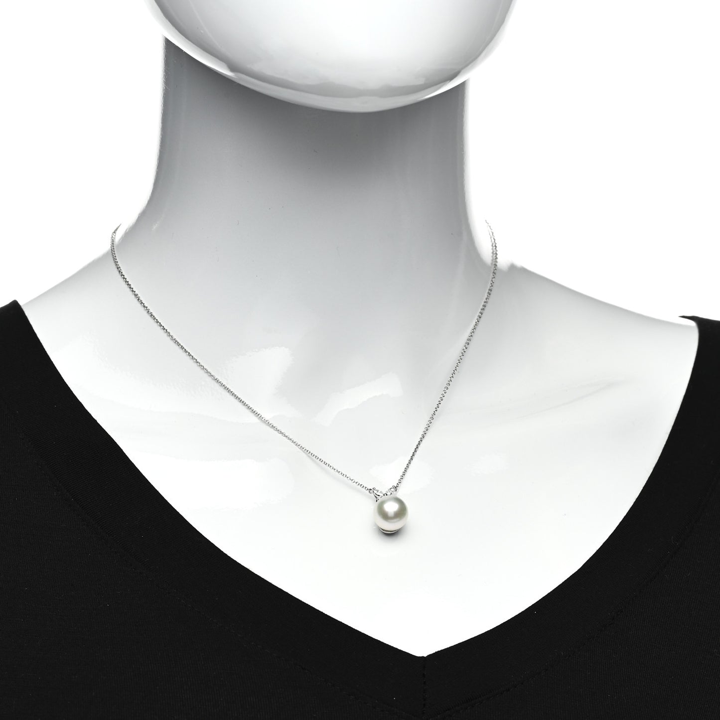 Platinum Pearl Diamond 10-11mm Victoria Pendant Necklace