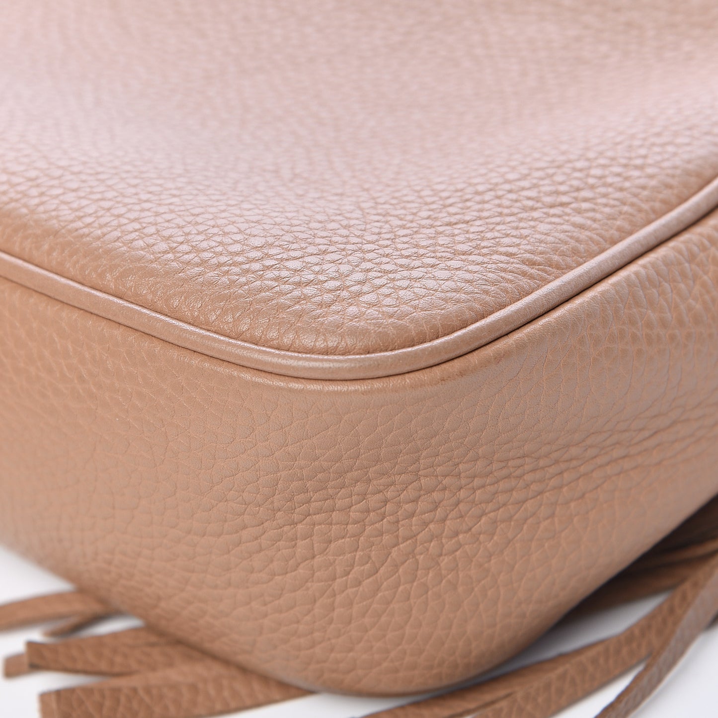 Pebbled Calfskin Small Soho Disco Bag Camelia