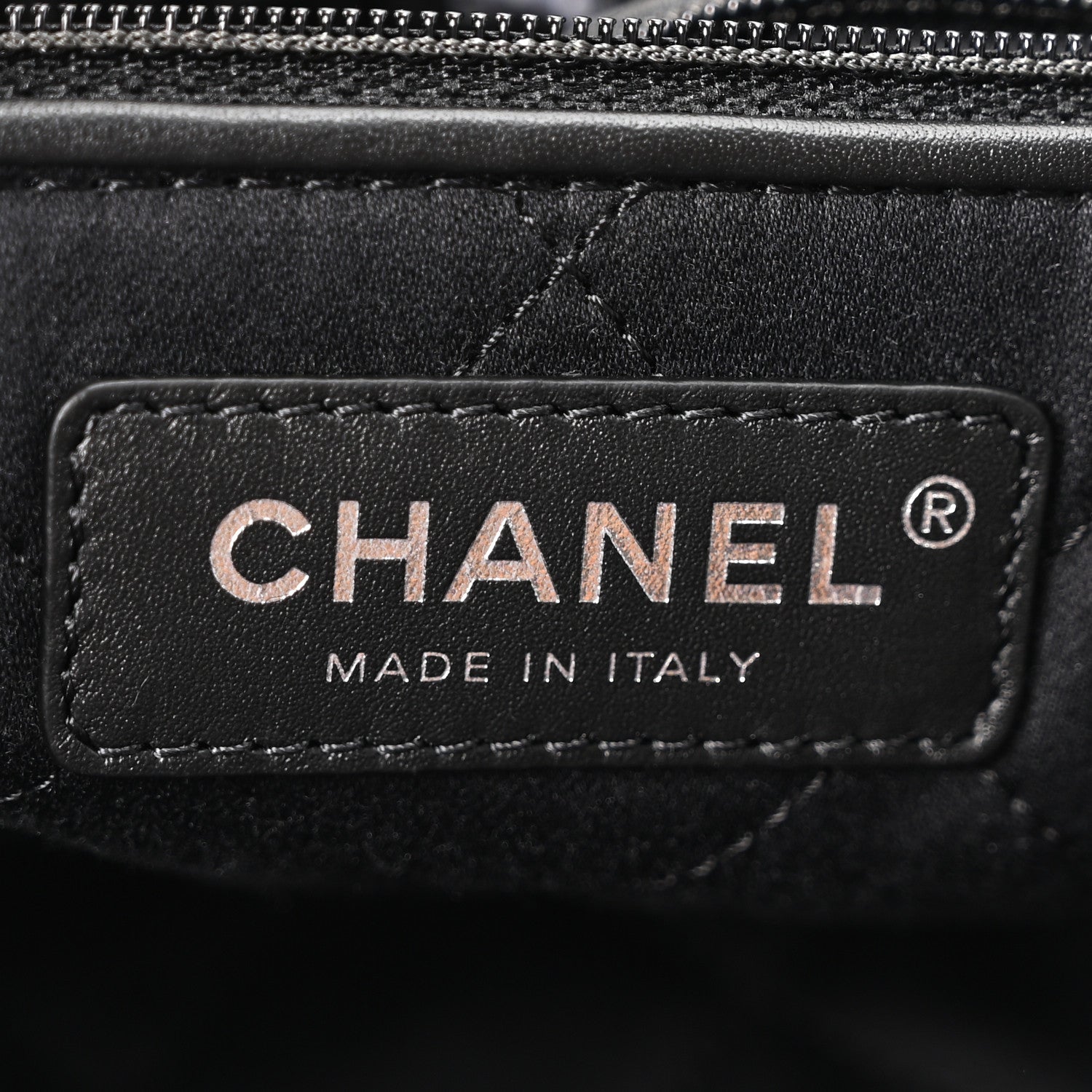 Chanel Tweed Patchwork Quilted Small Chanel 22 Black Pink White 7 of 11