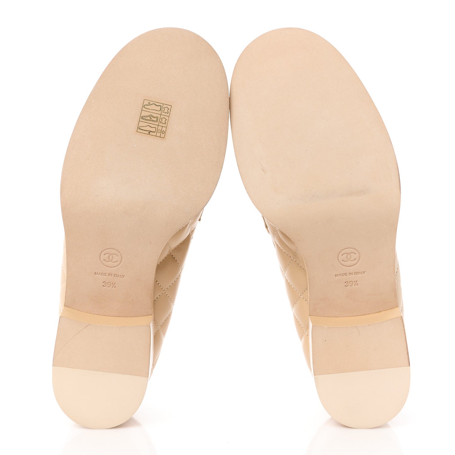 Lambskin Quilted CC Heart Loafers 37 Beige 39.5 Beige