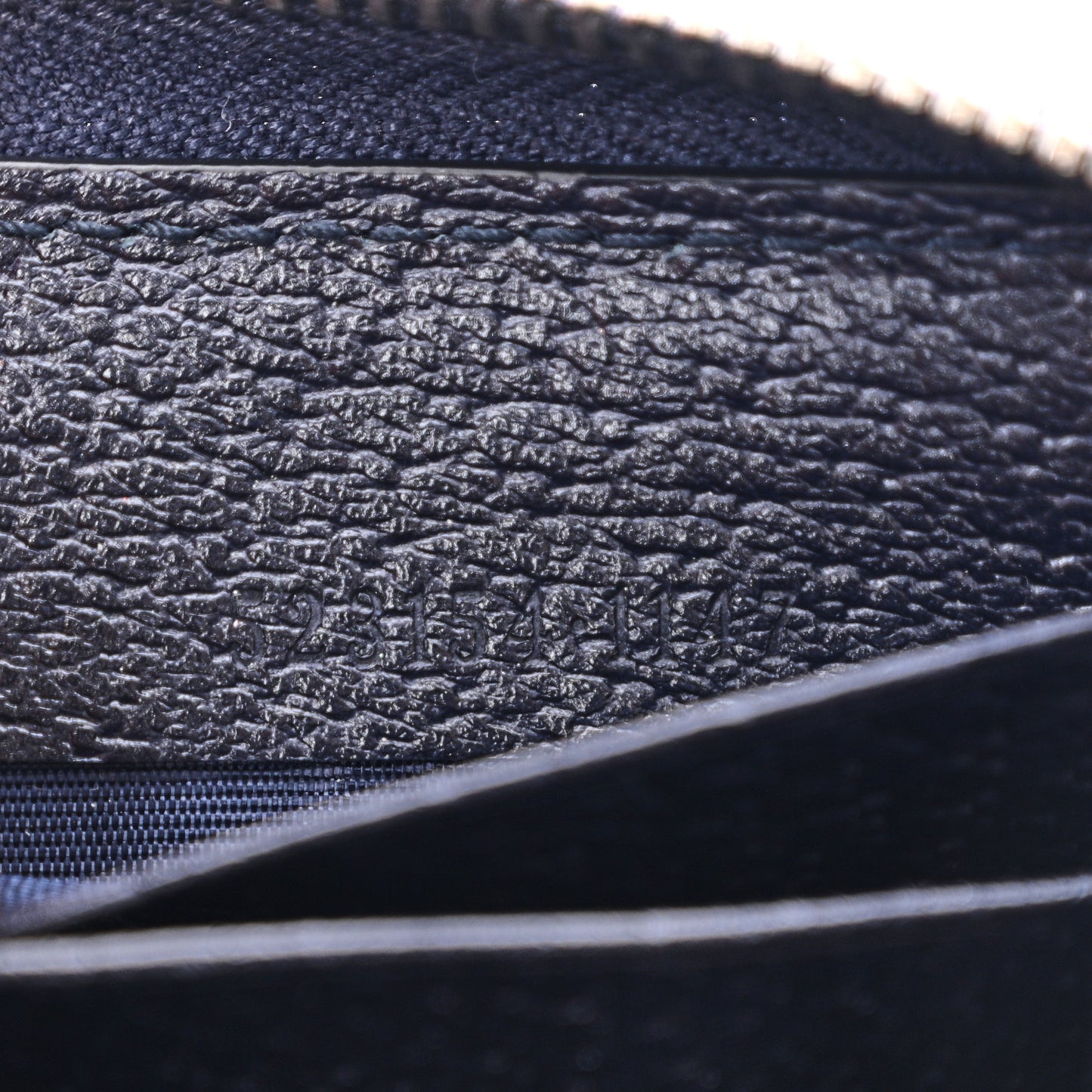 GG Supreme Monogram Textured Dollar Calfskin Web Ophidia Zip Around Wallet Beige Blue