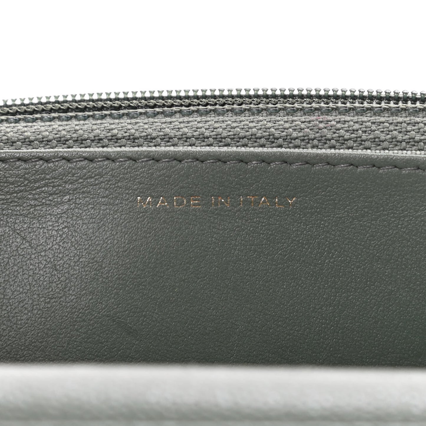 Iridescent Caviar Quilted Wallet On Chain WOC Green