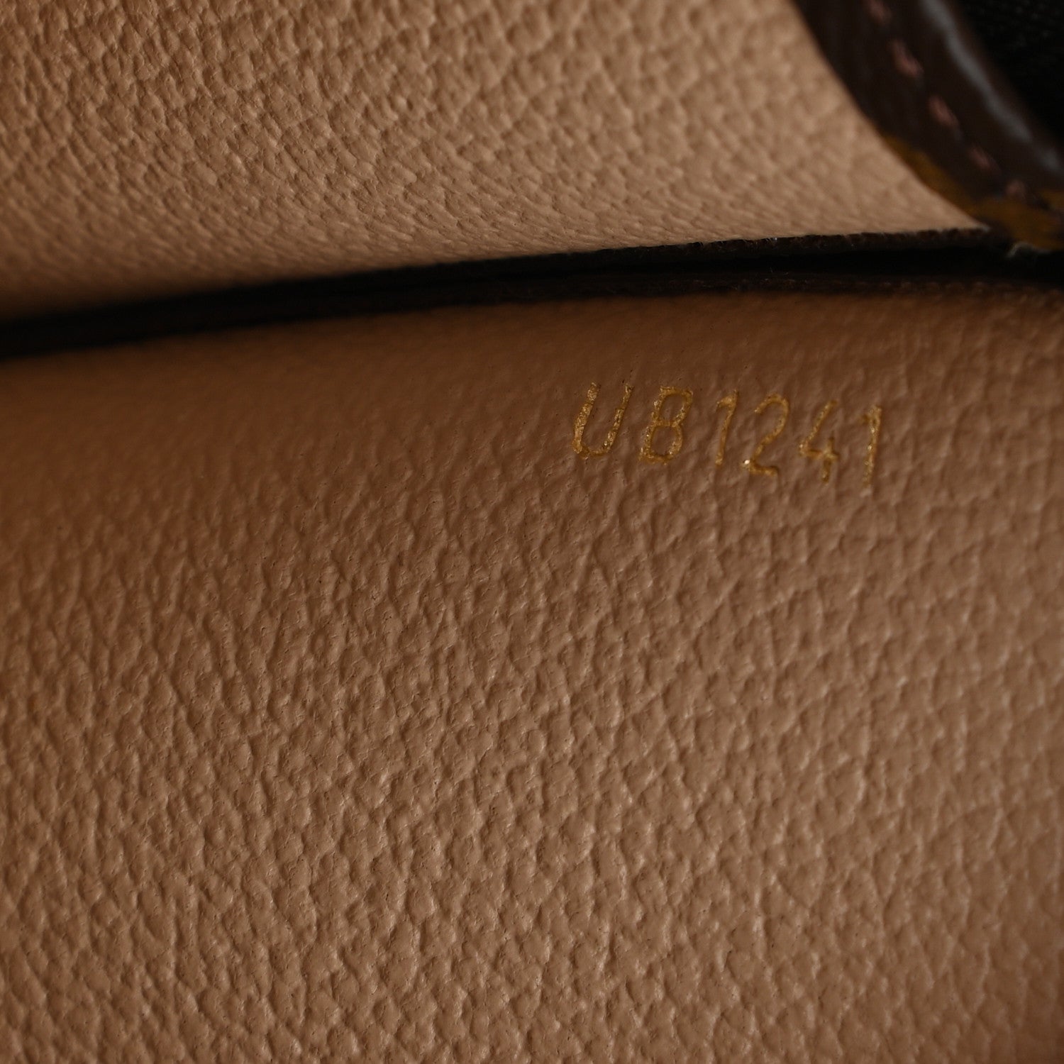Louis Vuitton Monogram Toiletry Pouch 26 6 of 8