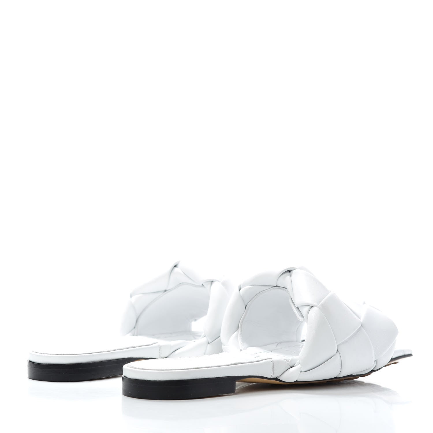 Bottega Veneta Nappa Maxi Intrecciato Lido Flat Sandals 35 Optic White 4 of 9