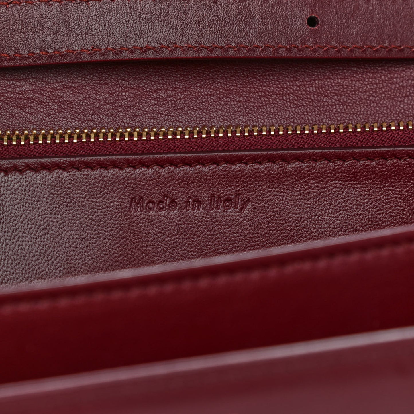 Box Calfskin Medium Classic Box Flap Bag Burgundy