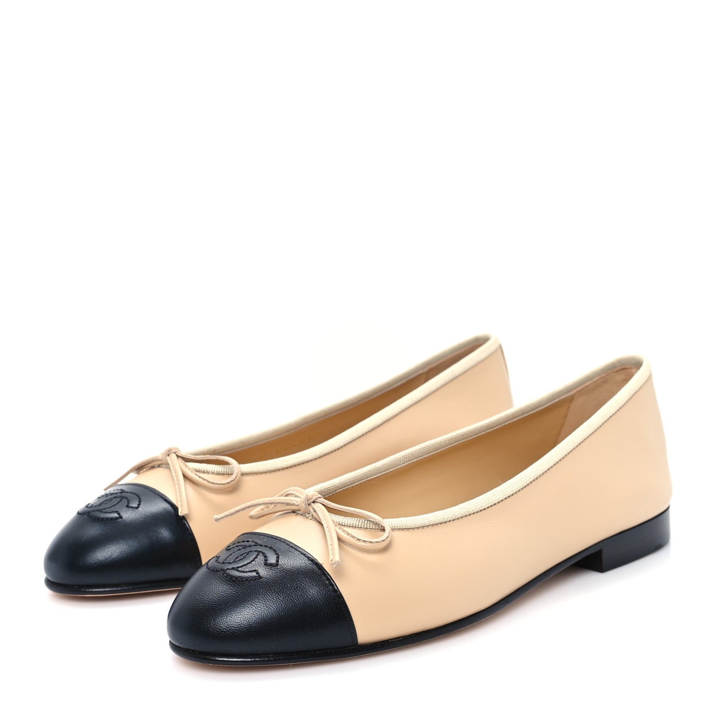 Lambskin Cap Toe CC Ballerina Flats 37 Beige Black