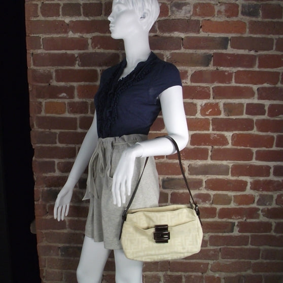 Fendi Zucca Baguette Ivory 2 of 11