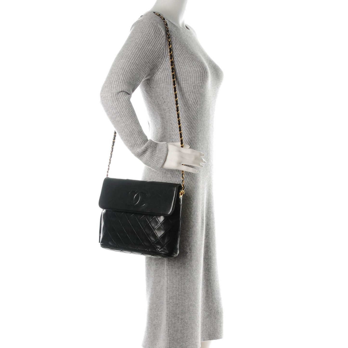 Lambskin Quilted CC Tassel Shoulder Flap Bag Black