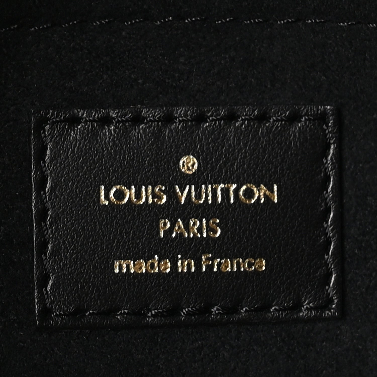 Louis Vuitton Mahina On My Side GM Black 6 of 9