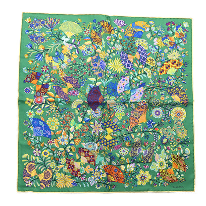 Hermes Silk Fleurs et Papillons de Tissus Pocket Square 45 Vert Violet Jaune 1 of 3