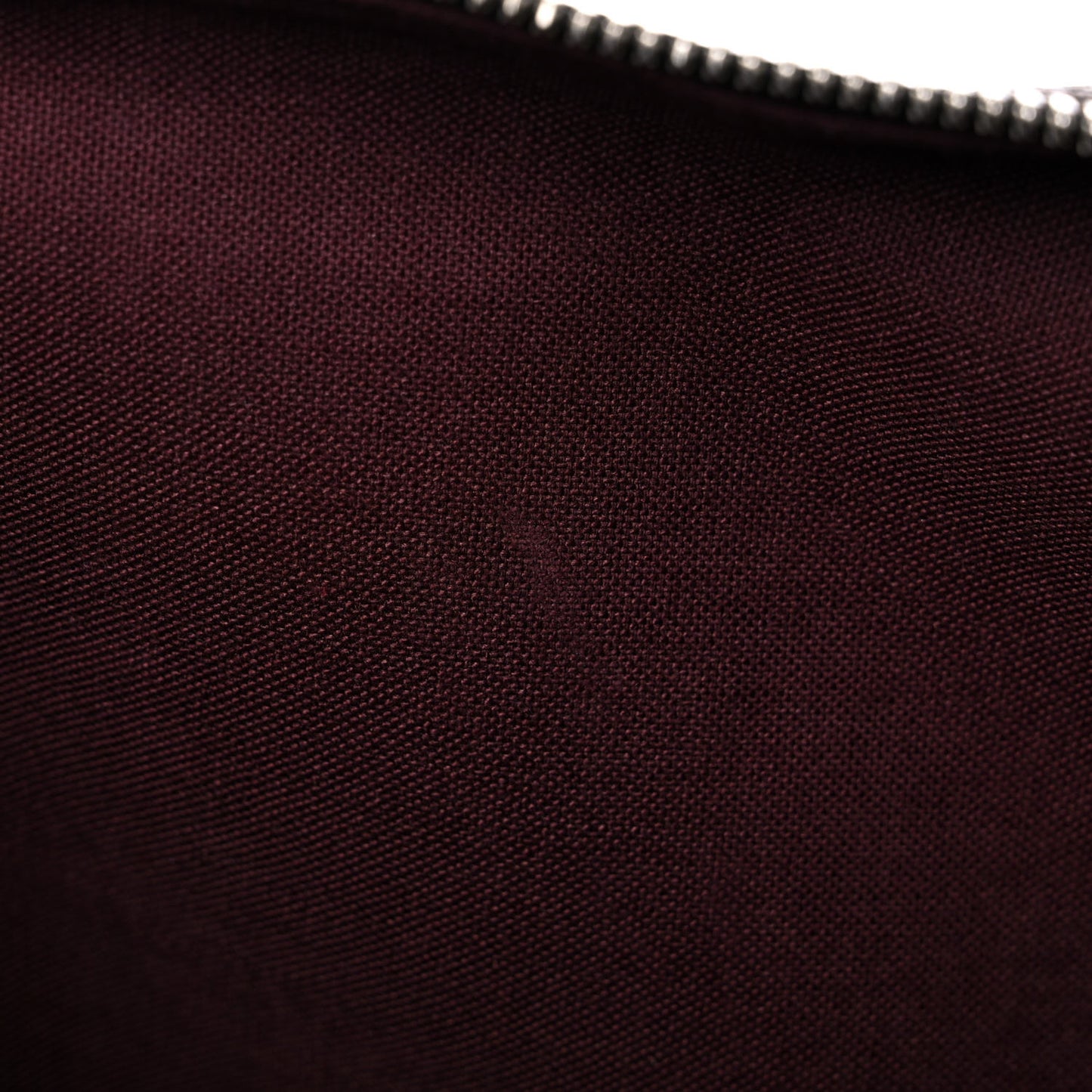 Monogram Macassar Kitan