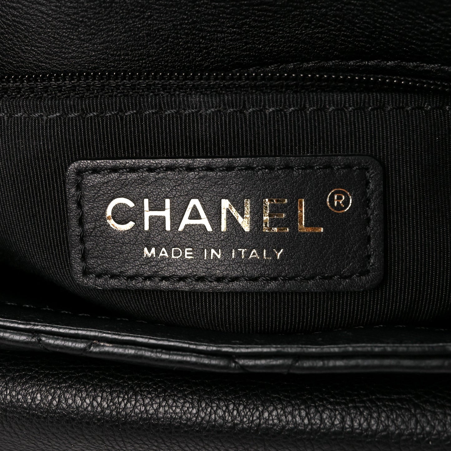Grained Calfskin Quilted Messenger Flap Black