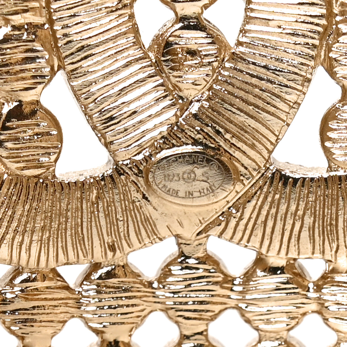 Chanel Large Strass Crystal CC Cuff Bracelet M Gold 5 of 5