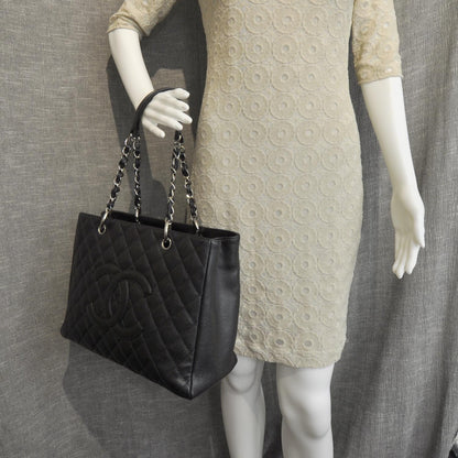 Chanel Caviar Quilted Grand Shopping Tote GST Black 2 of 8