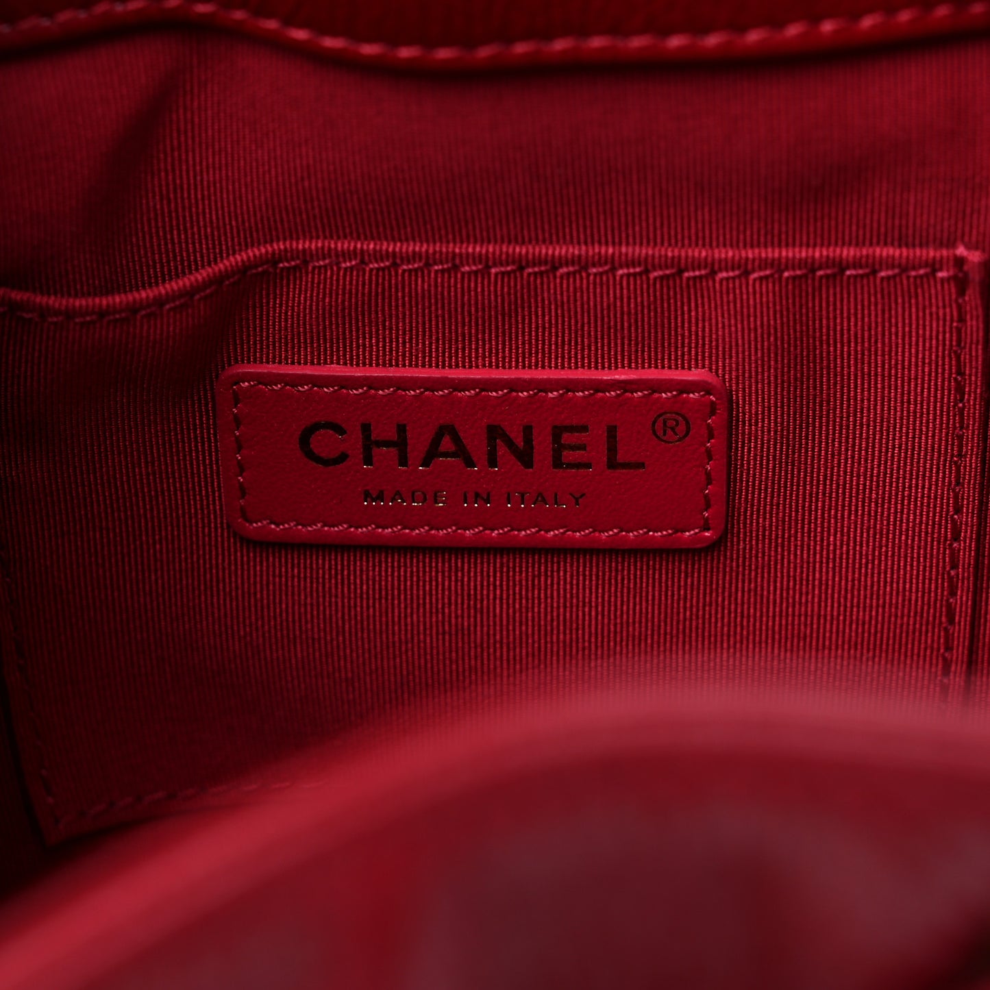 Shiny Aged Calfskin CC Chain Mini Drawstring Bag Red