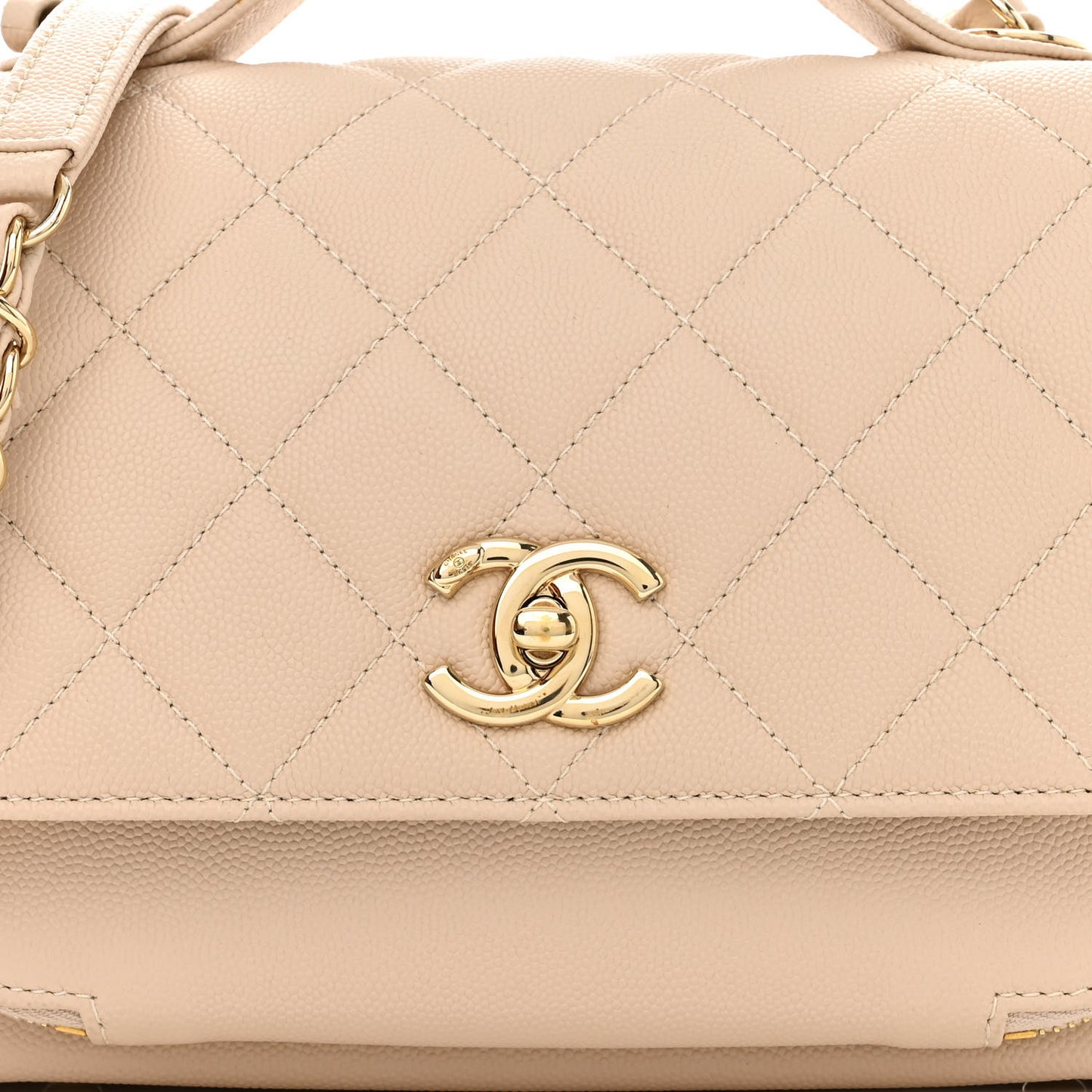 Caviar Quilted Medium Business Affinity Flap Beige