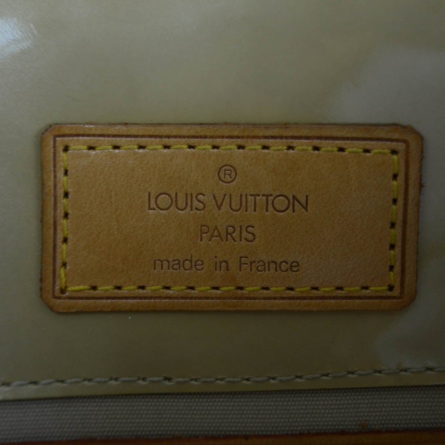 Louis Vuitton Vernis Reade PM Beige 6 of 9
