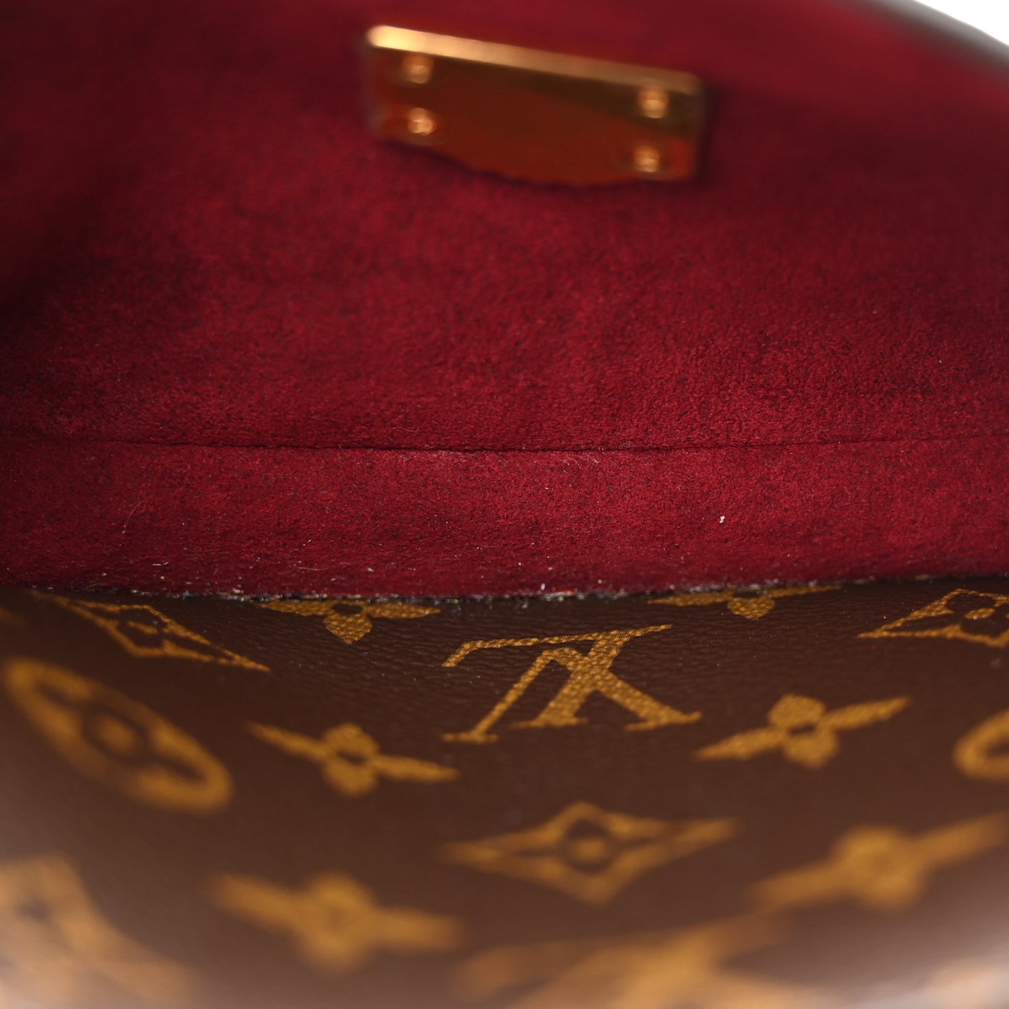 Monogram Passy