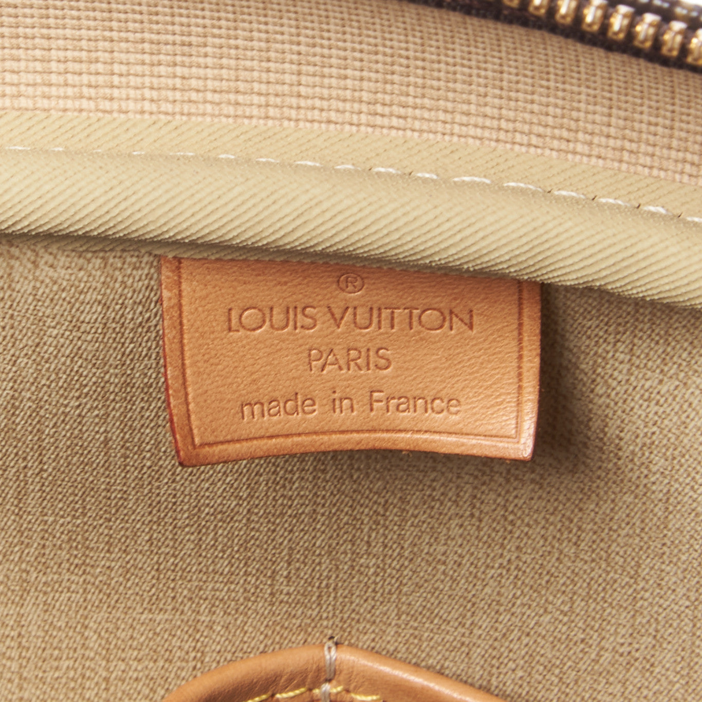Louis Vuitton Monogram Deauville 9 of 9