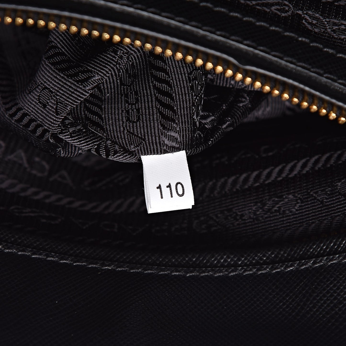 Saffiano Large Galleria Double Zip Tote Black