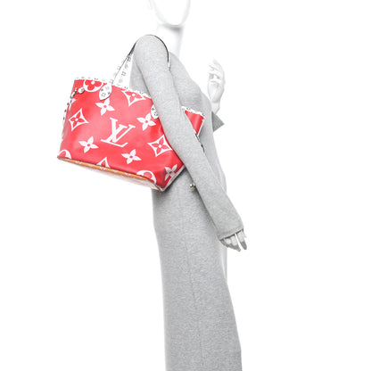 Louis Vuitton Monogram Giant Neverfull MM Rouge 2 of 10