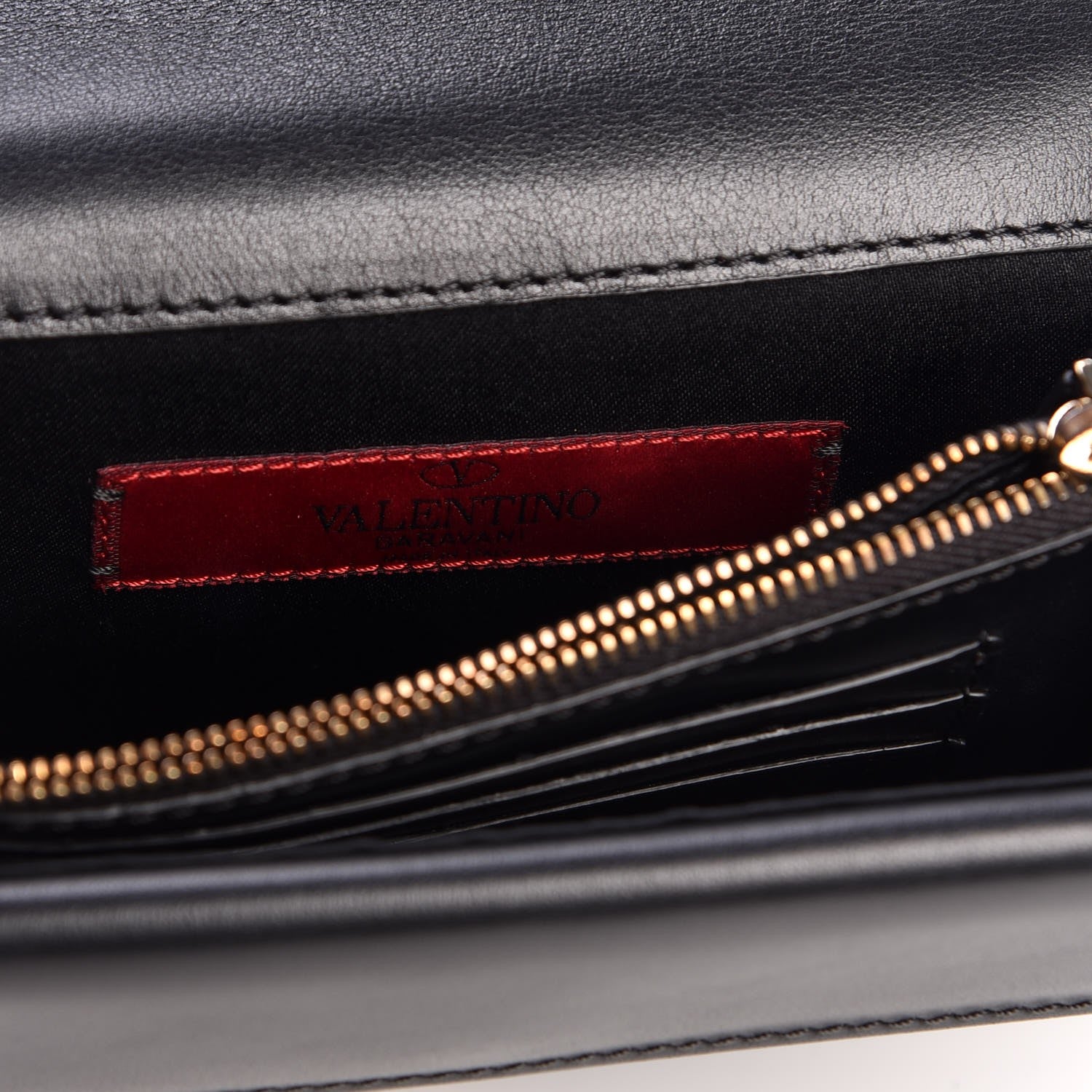 Valentino Garavani Calfskin Rockstud Wallet on Chain Black 6 of 7