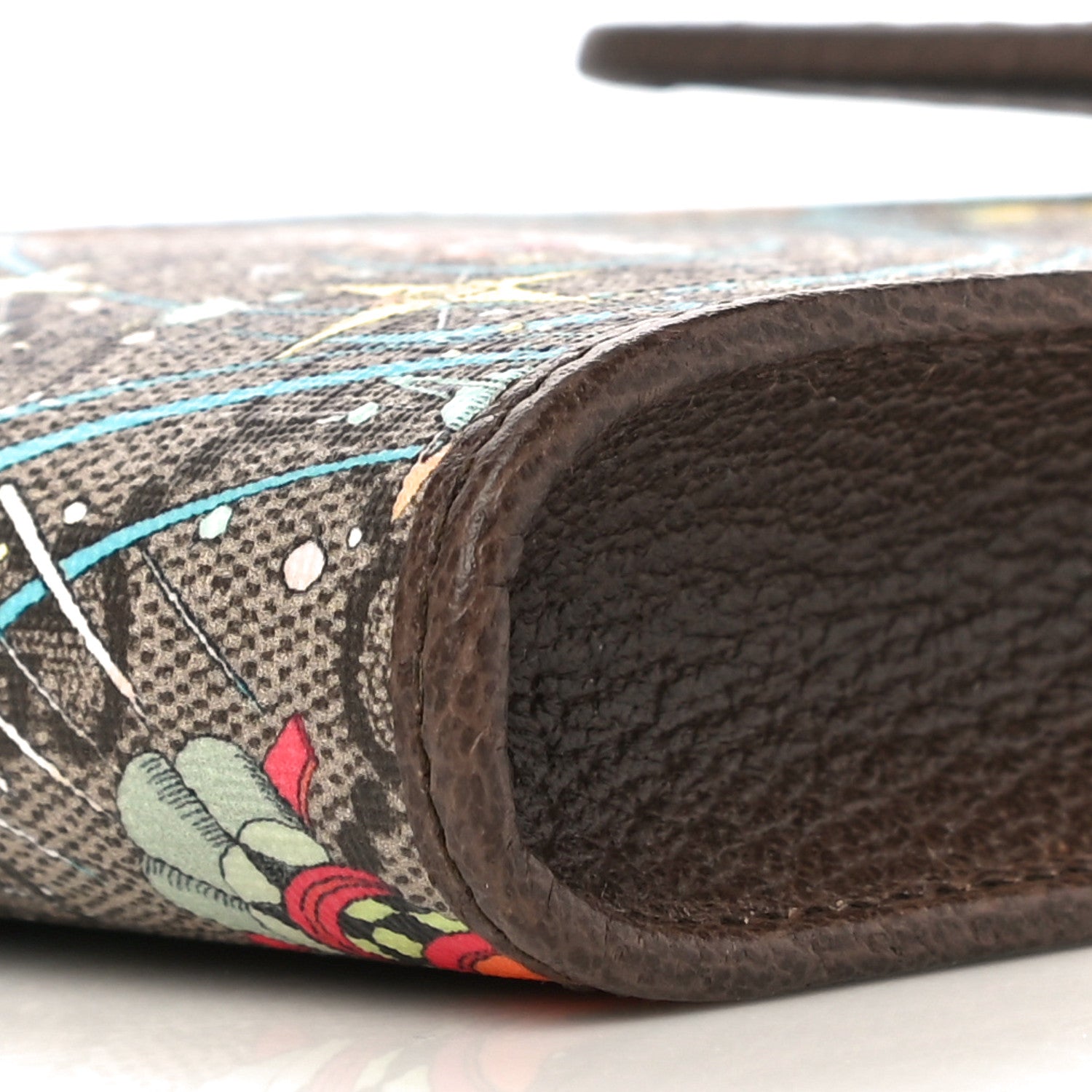 Gucci X DISNEY GG Supreme Monogram Donald Duck Mini Interlocking G Crossbody Bag Beige Multicolor New Acero 9 of 10