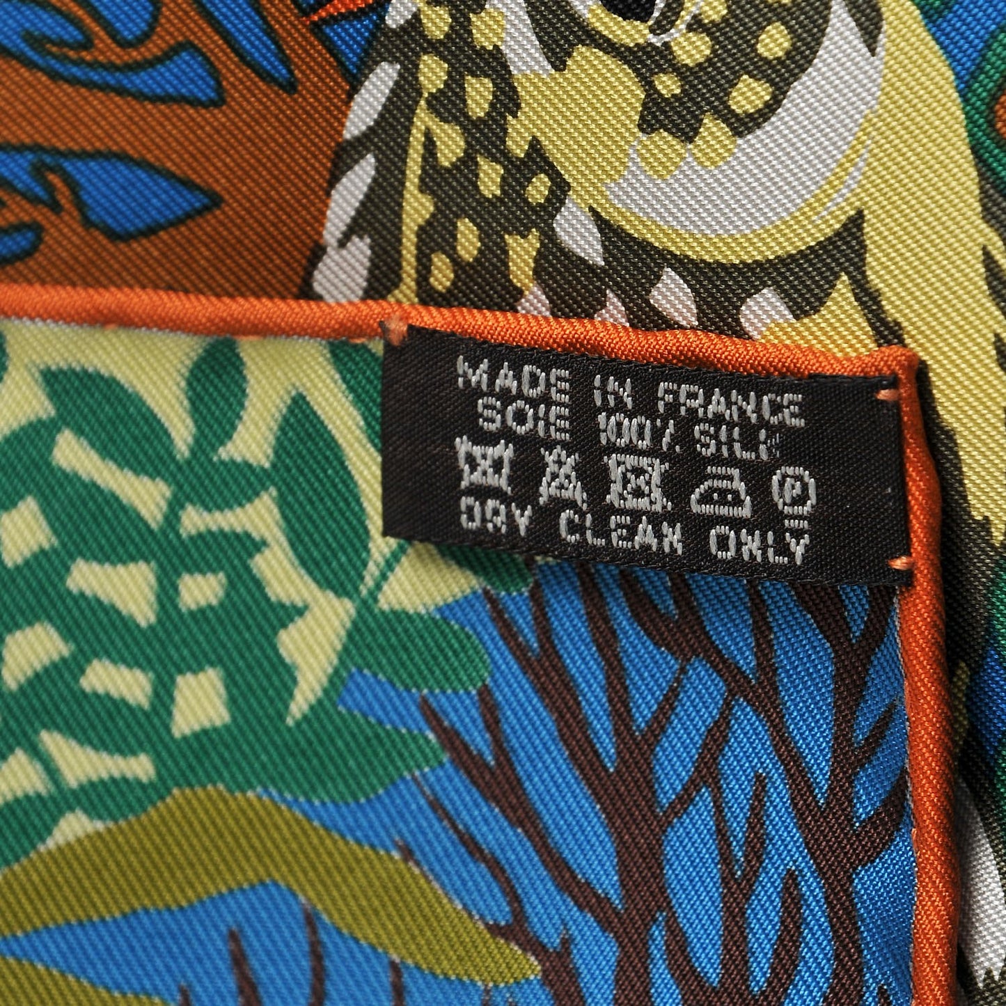 Silk Under The Waves Scarf 90