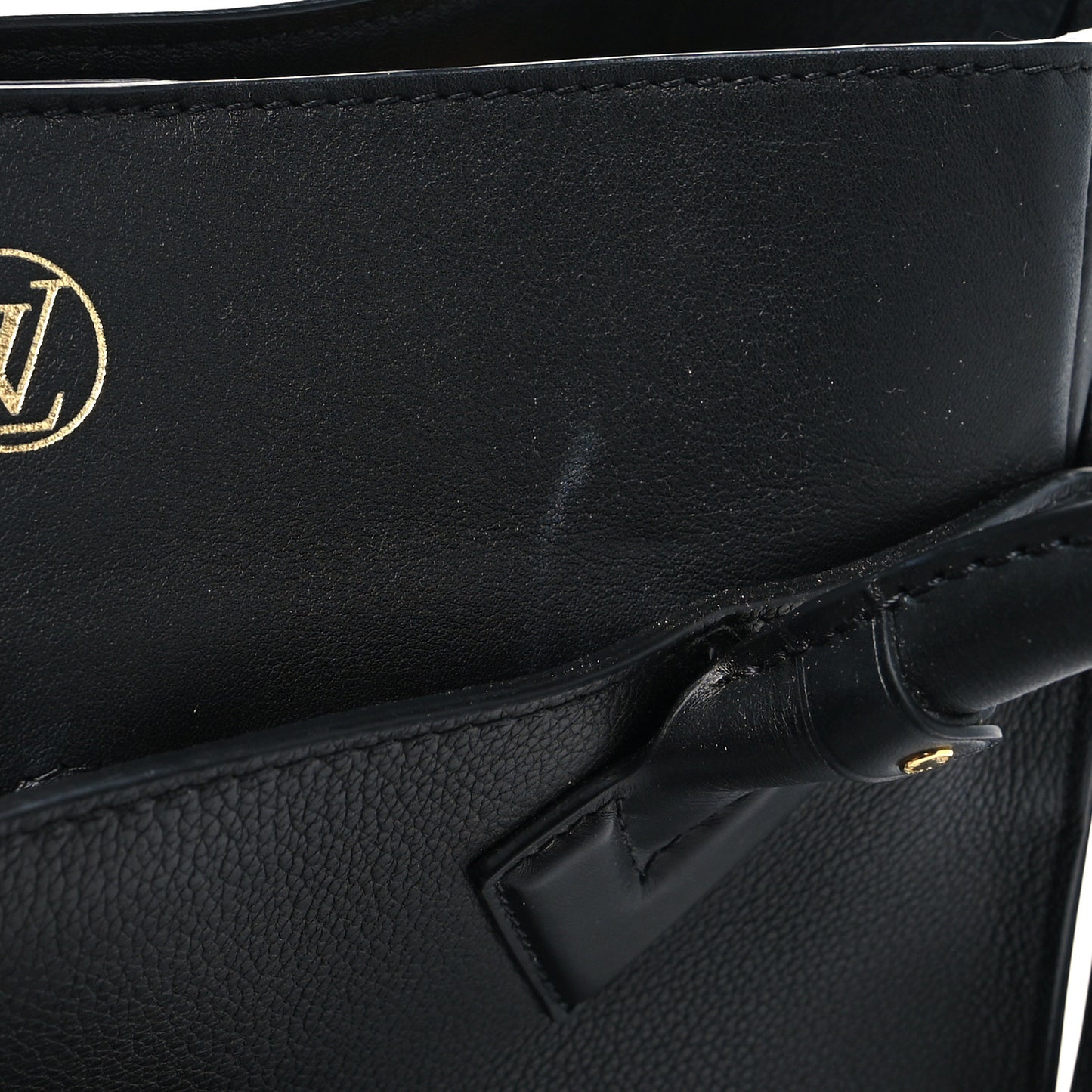 Calfskin Monogram Tufting On My Side Black