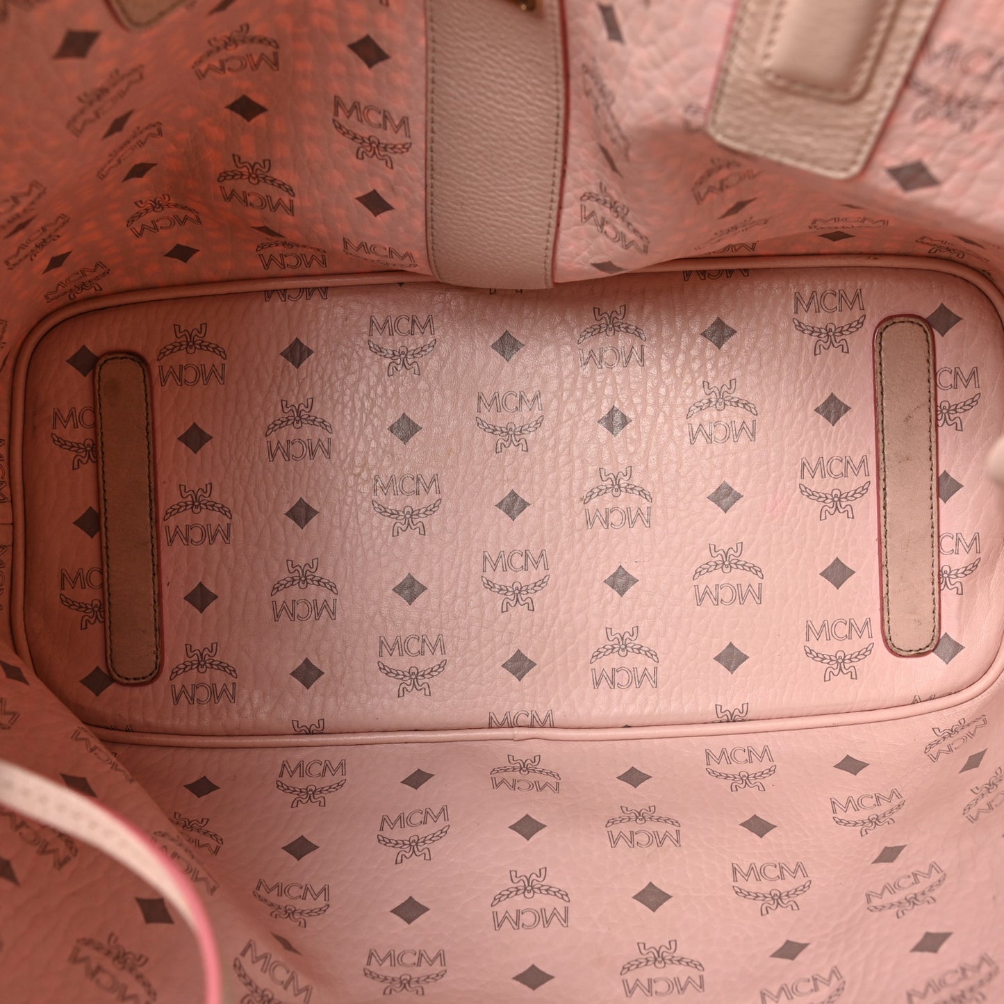 Visetos Medium Liz Reversible Shopper Tote Soft Pink