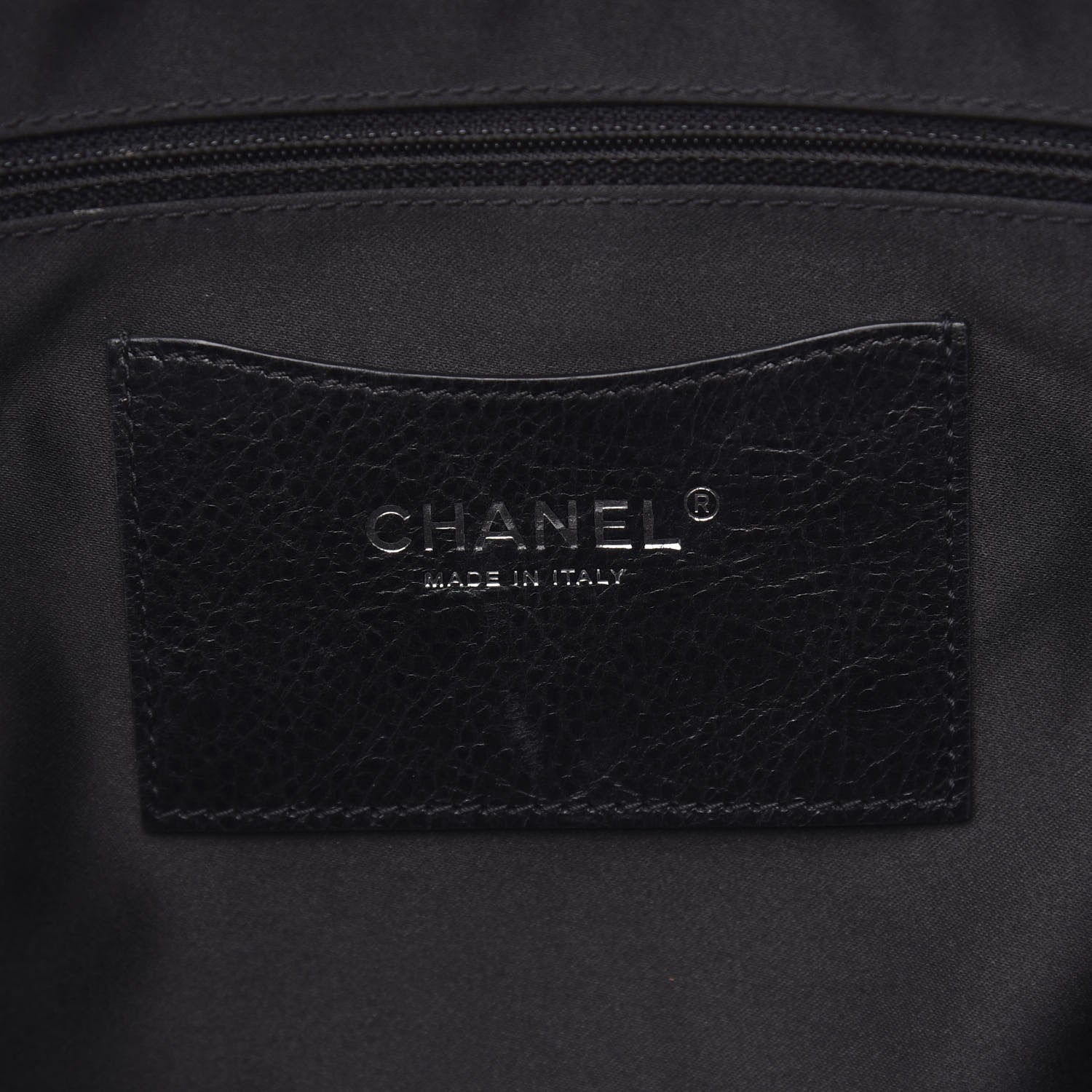 Chanel Glazed Calfskin Large On The Road Tote Black 7 of 12