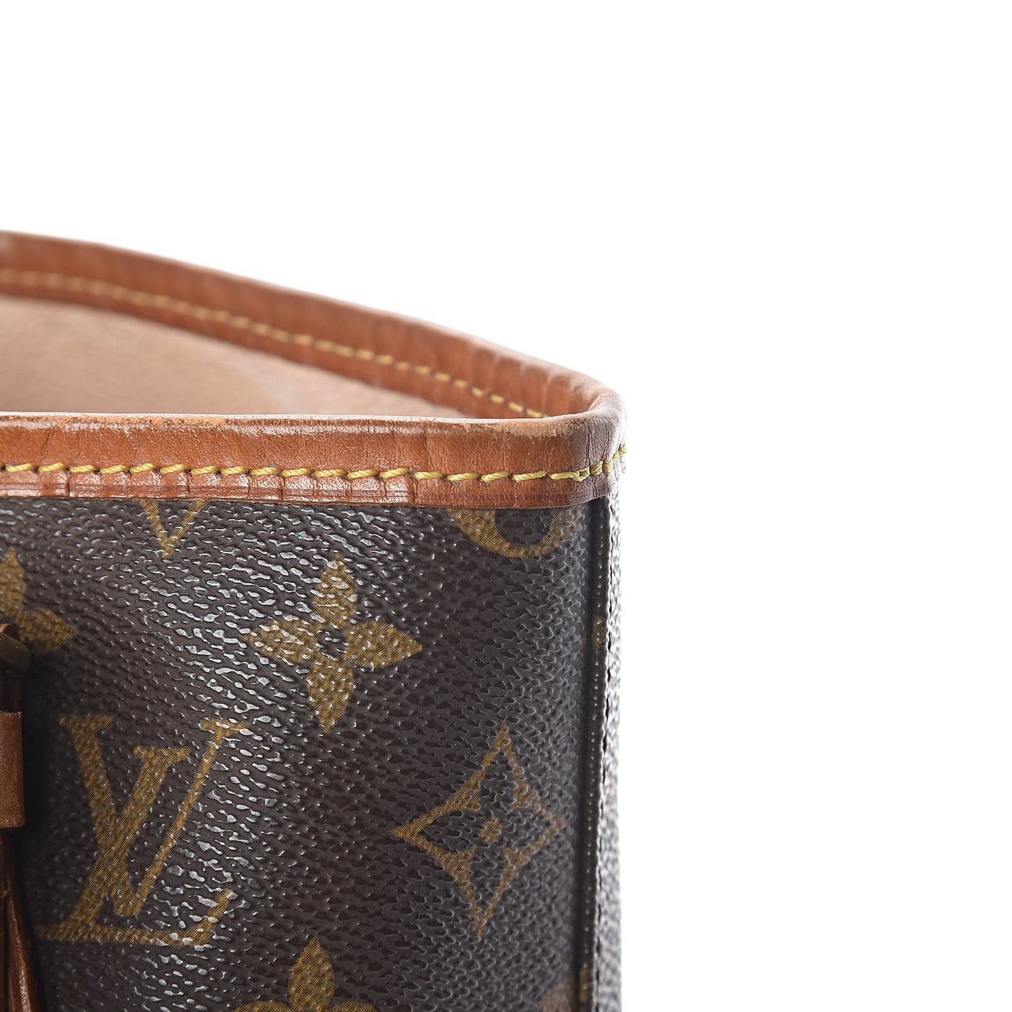 Monogram Petit Bucket 23
