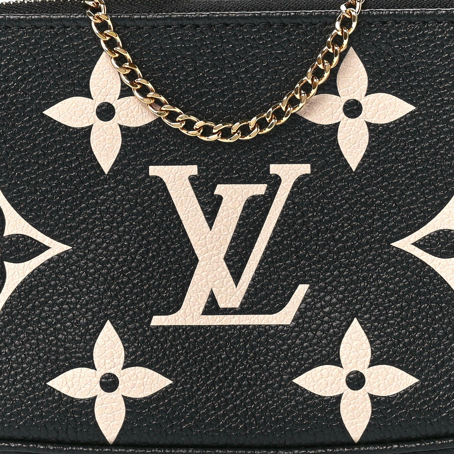 Empreinte Monogram Giant Mini Pochette Accessories Black
