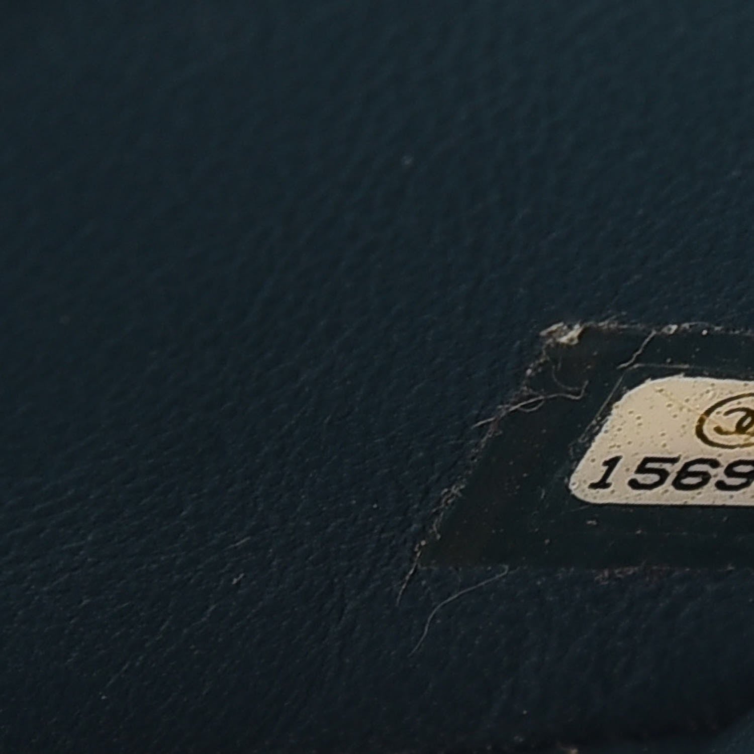 Chanel Aged Calfskin 2.55 Reissue 226 Flap Dark Green 8 of 8