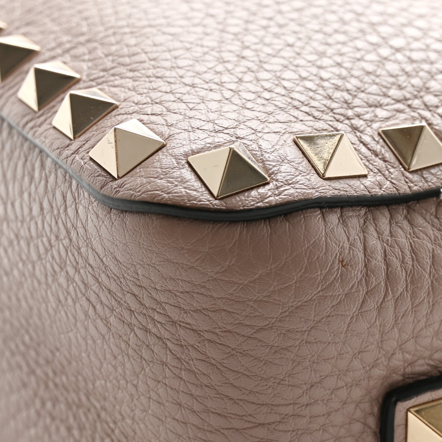 Valentino Garavani Pebbled Calfskin Rockstud Camera Crossbody Bag Poudre 10 of 12