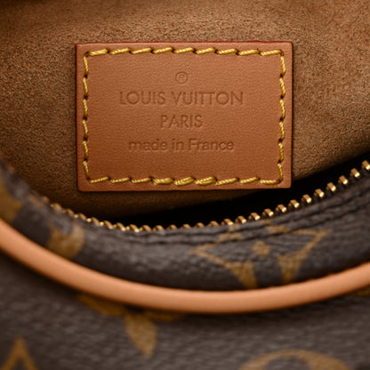 Louis Vuitton Monogram Loop 6 of 10