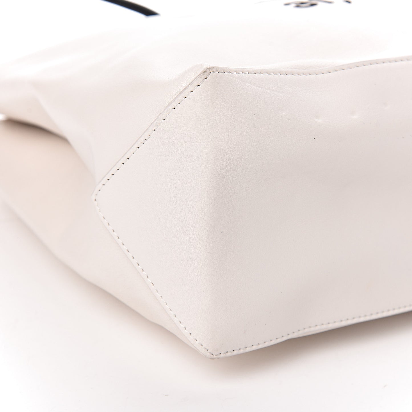 Calfskin Large Essential 31 Rue Cambon Tote White Black