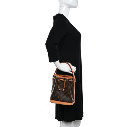 Louis Vuitton Monogram Mini Noe 2 of 18