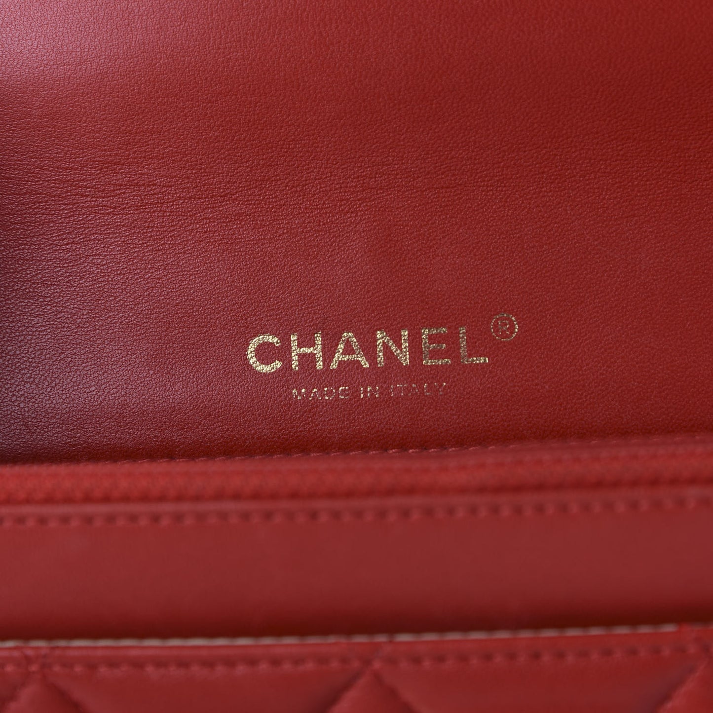 Lambskin Quilted Golden Class Wallet on Chain WOC Red