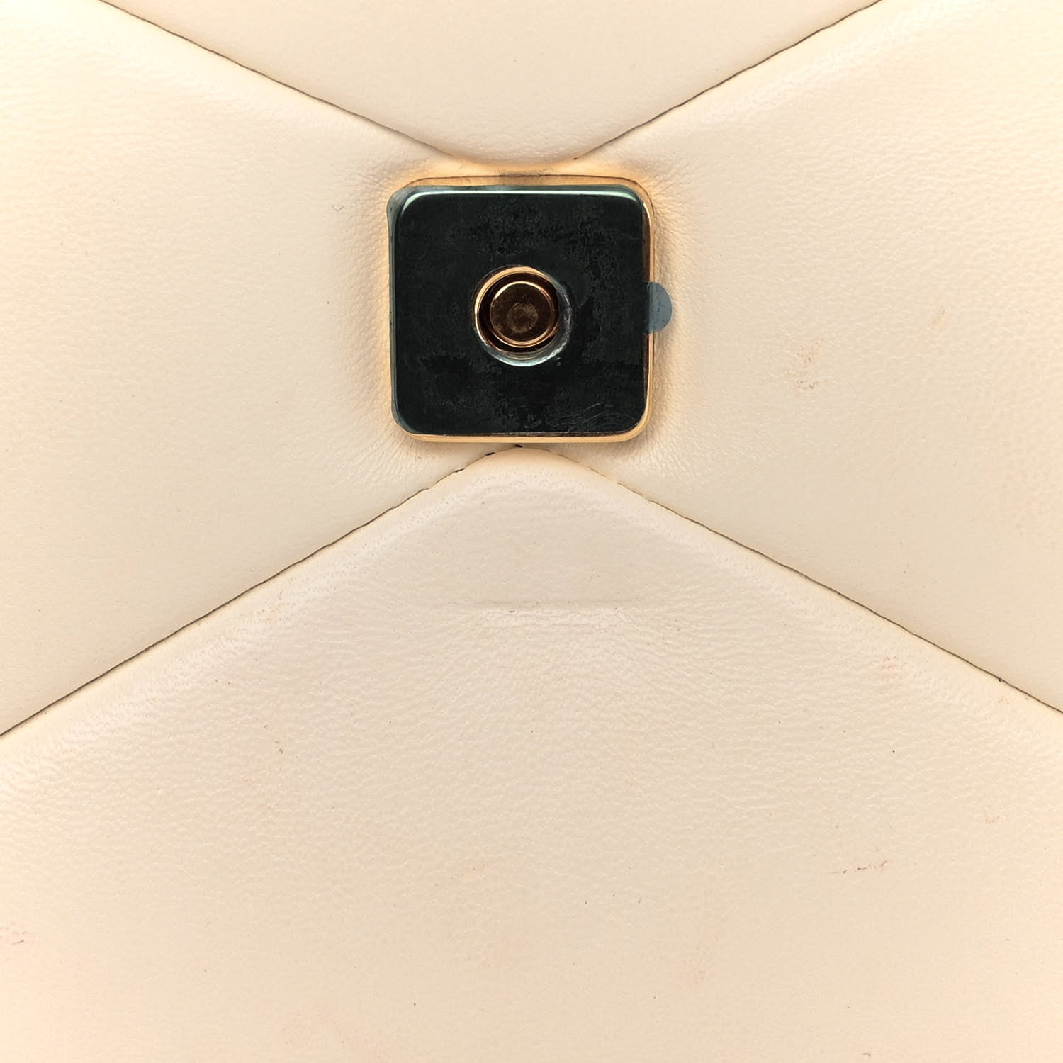 Valentino Garavani Nappa Lacquer Monochrome One Stud Chain Clutch Ivory 10 of 11