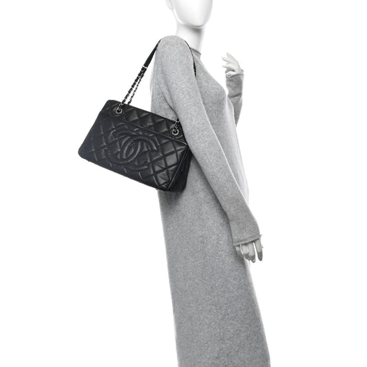 Caviar Quilted Timeless CC Soft Tote Black