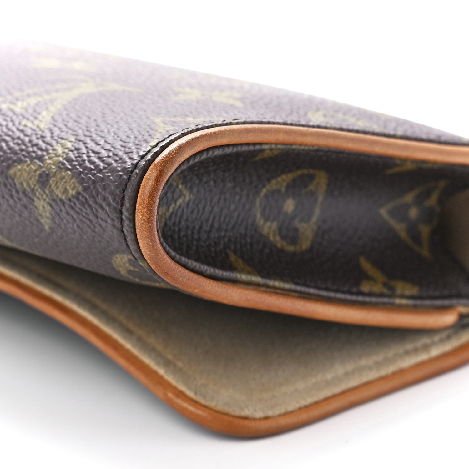 Louis Vuitton Monogram Pochette Twin GM 10 of 10