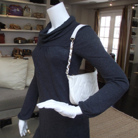 Caviar Quilted Pochette White