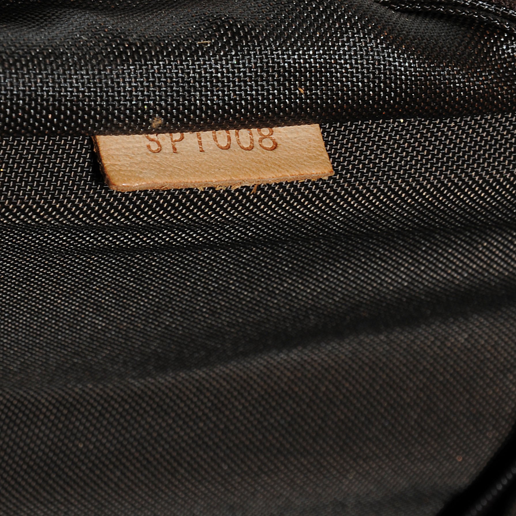 Louis Vuitton Monogram Pegase 70 7 of 11