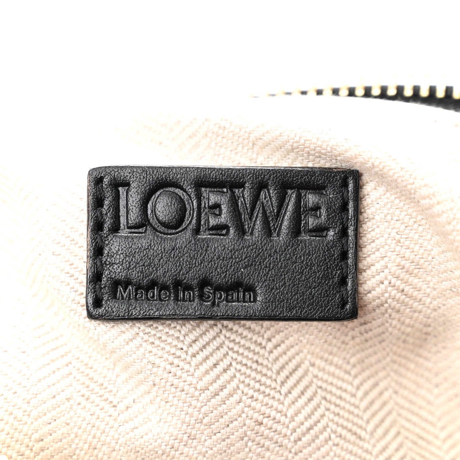 Loewe Suede Medium Puzzle Bag Red 6 of 14